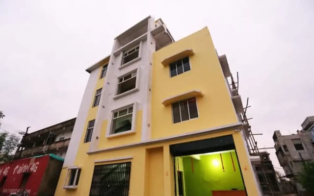 Goroomgo Hotel Moonlight Bhubaneswar