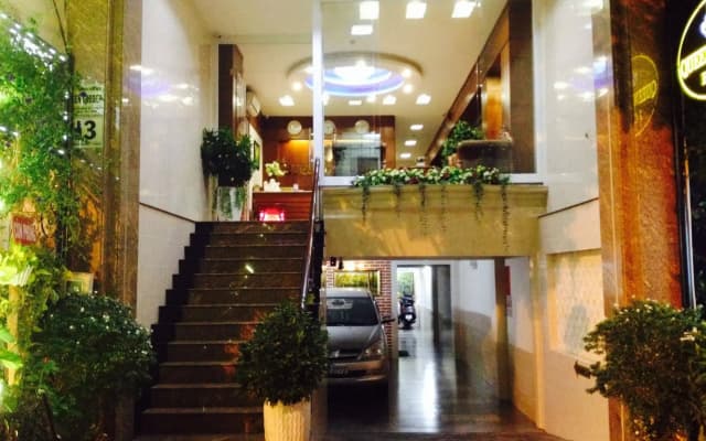 Queen Garden Hotel