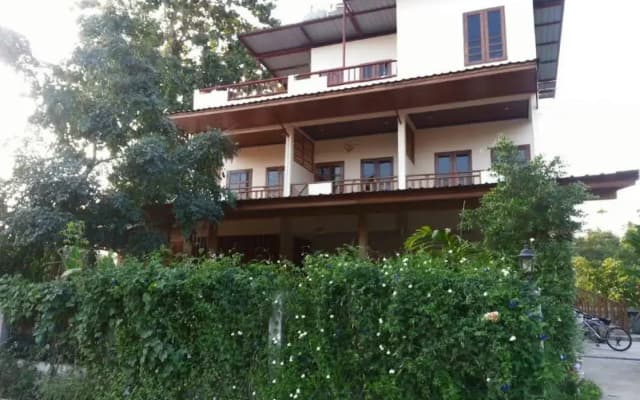 Chiangkhan See View Guest House