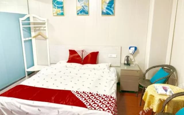 Xinlong Hotel