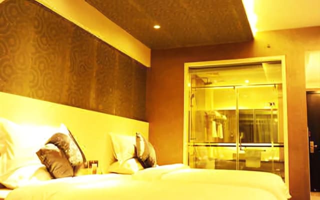 Zhongyue Shuijing Hotel