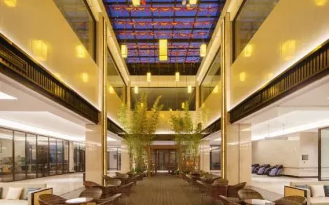 Fuqing Zhongfukang Yangzhu Hotel