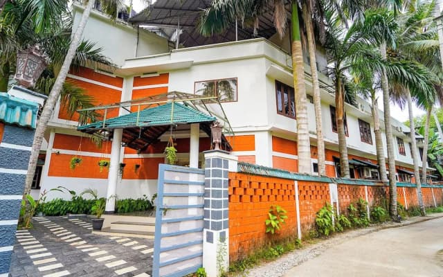 Fabhotel Star Inn Plus - Near kovalam beach
