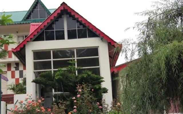 Maple Resort Chail