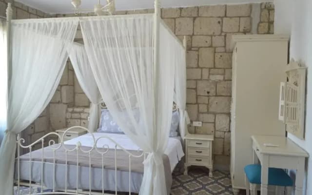 Fehmibey Alacati Otel