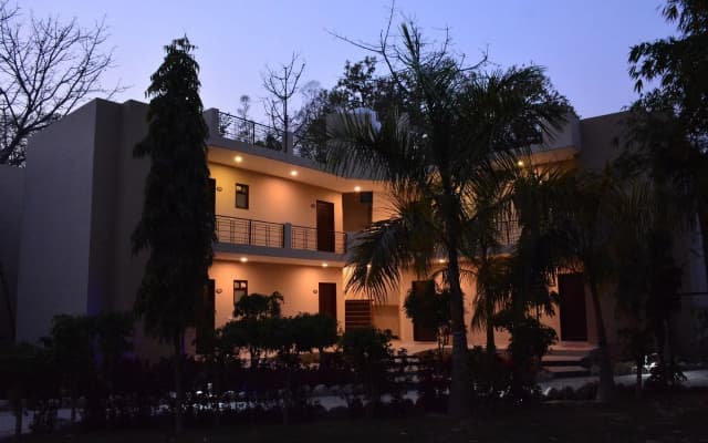 Clarissa Resort
