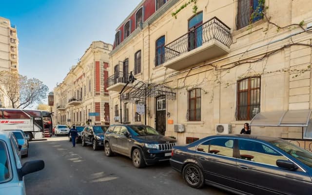 Baku Palace Hotel