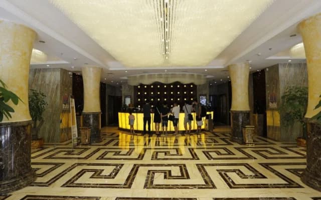 Huaqiao International Hotel