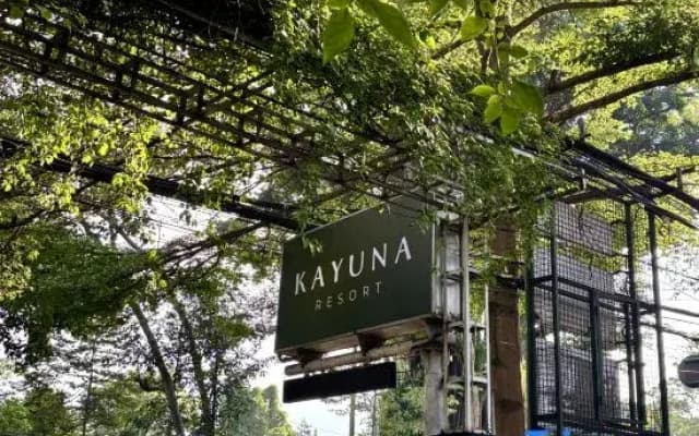 Kayuna Resort