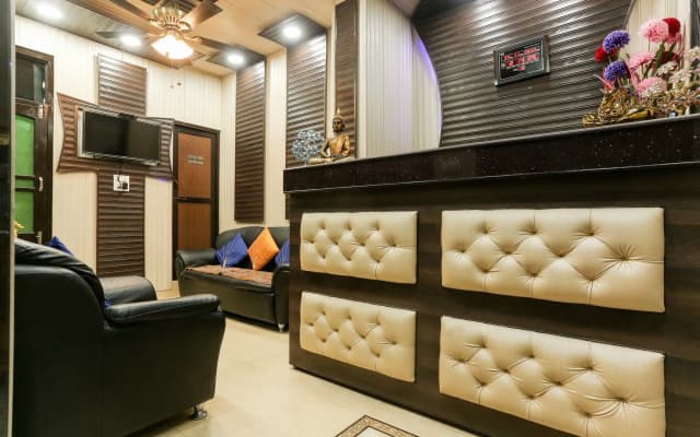 Treebo Roshan House With Valley View