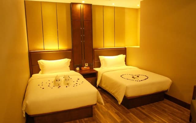 Riverside Luxury Hotel