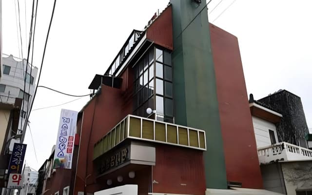 Gyeongju Friend Guest House - Hostel