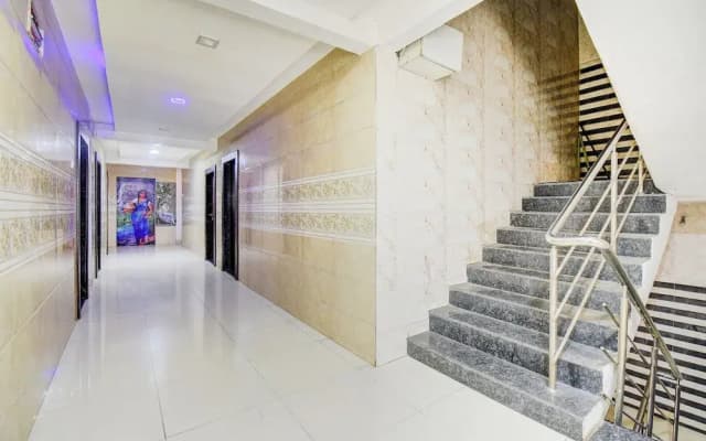 Fabhotel Galaxy Inn I