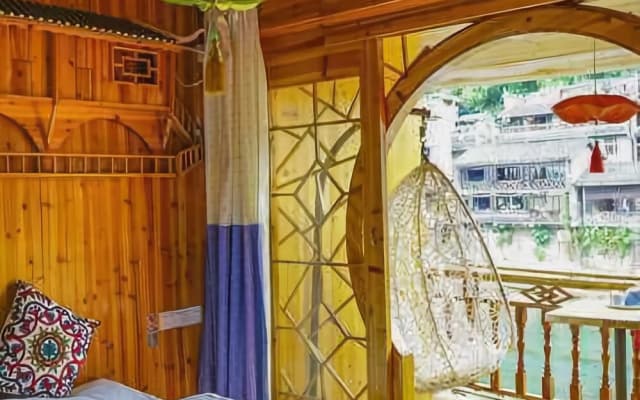 Qilin Inn