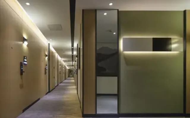 Modern Hotel