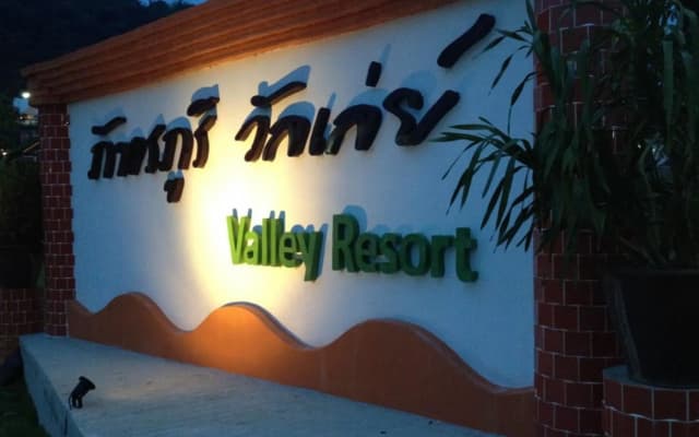 Pattharapuri Valley Resort