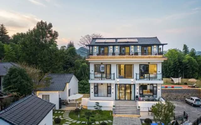Mountainside Yongsu Starry Sky Pool Sky Curtain Mountain Resort Meishu (Anji Lingfeng Resort Shop)