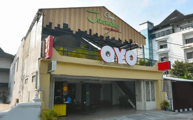 OYO 745 Griya Jasmine Syariah