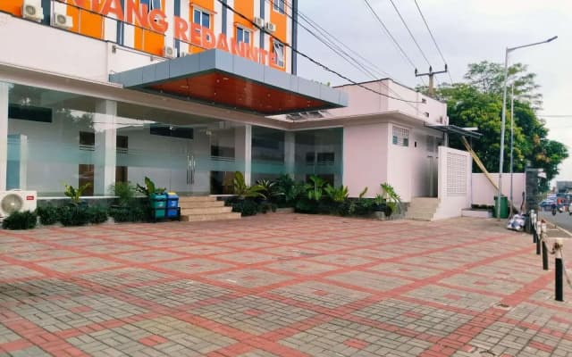 Hotel Bintang Redannte