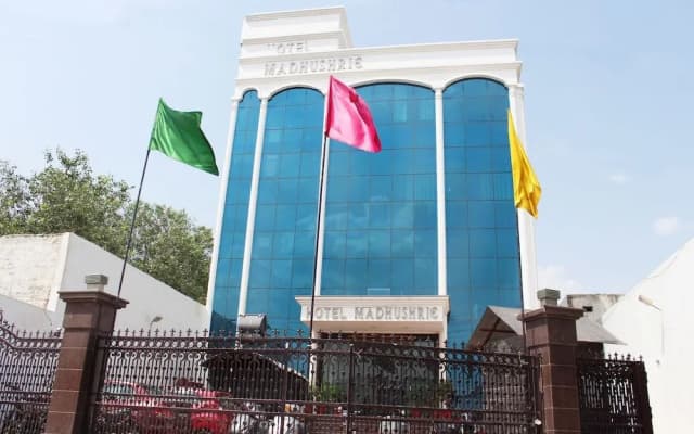 Hotel Madhushrie Agra