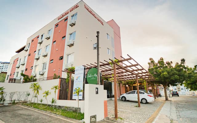 Valencia Hotel Natal