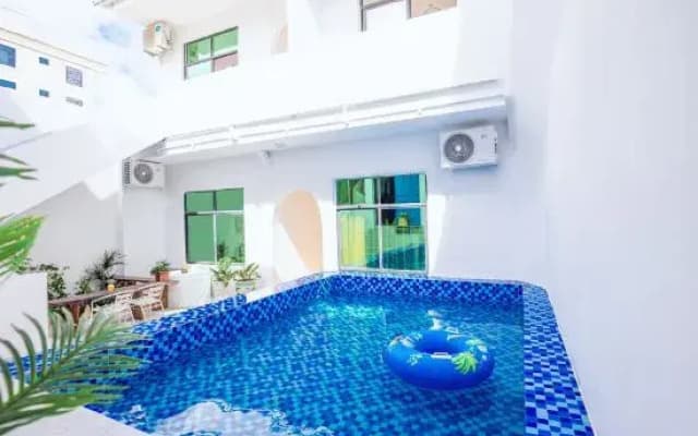 Sanya Yuansu Homestay