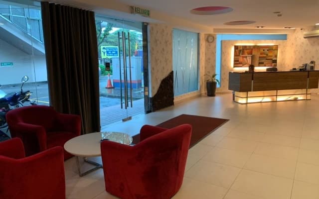 Oscar Inn