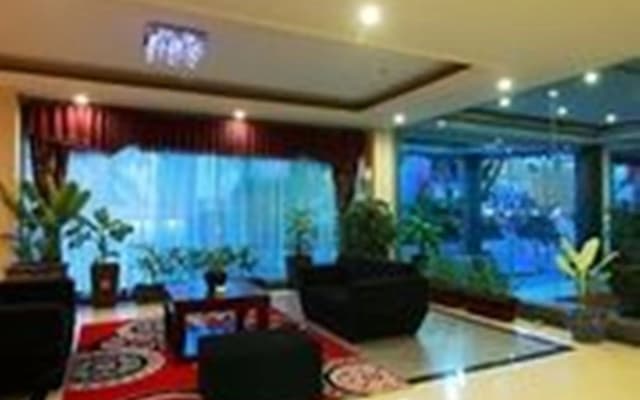 Rocky Plaza Hotel Padang
