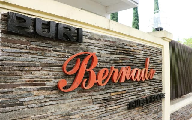 Puri Bernadi Guest House
