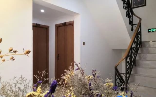 Dali Guibird Seaview Villa