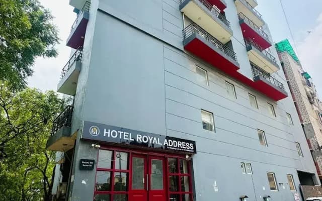 Hotel Royal Address