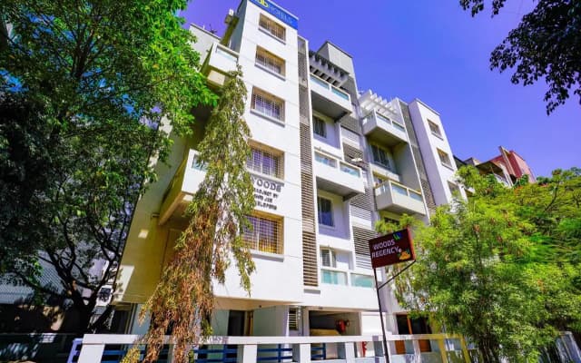 Fabhotel Woods Regency