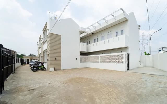 RedDoorz near Griya Agung Palembang