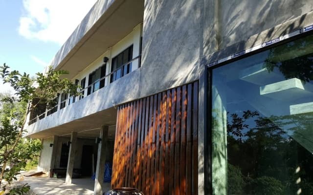 Phuchada Residence