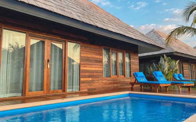 Buffalo Island Resort