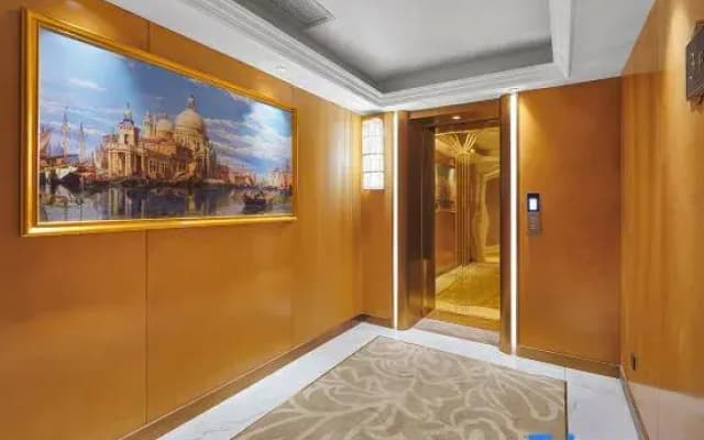 Vienna International Hotel (Ezhou High-speed railway Station Civic Center store)