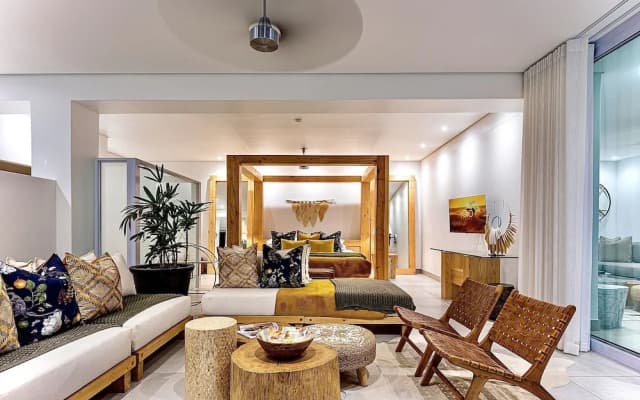 YOLO Spaces – The White House Boutique Villa