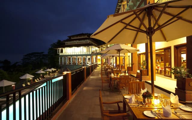 Отель Amaya Hills Kandy