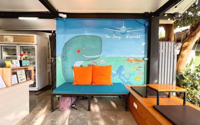 The Snug Airportel