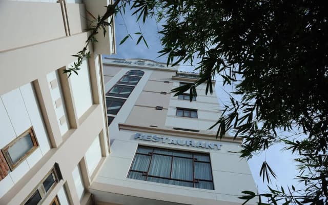 Hoang Yen Hotel