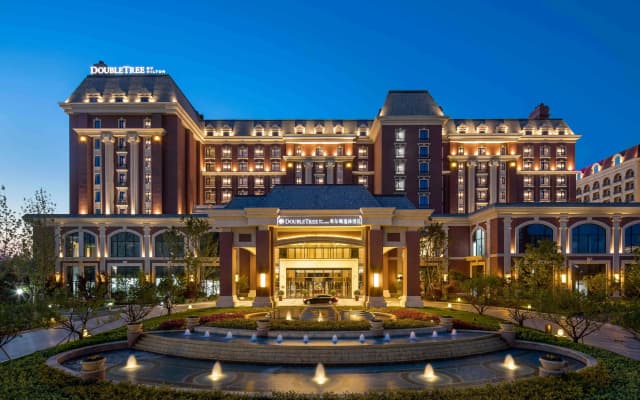 DoubleTree by Hilton Qingdao Oriental Movie Metropolis