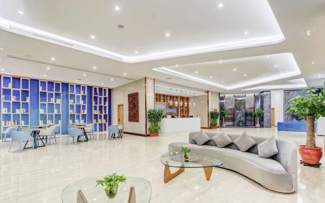 VX Hainan Dongfang City Dongfang Haijun Hotel