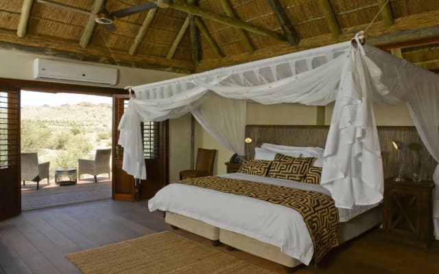 Tutwa Desert Lodge