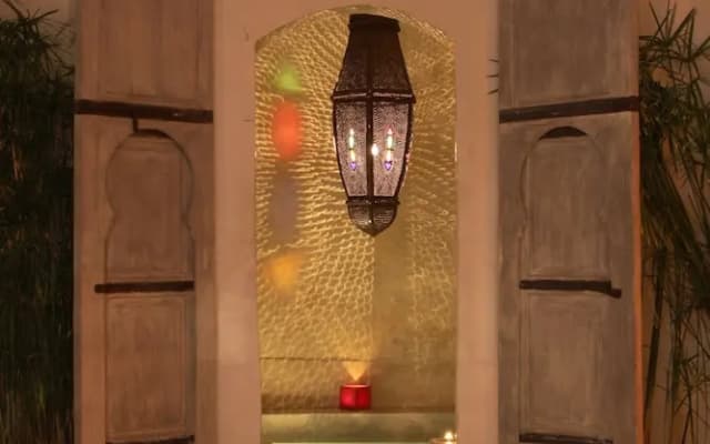 Riad O2