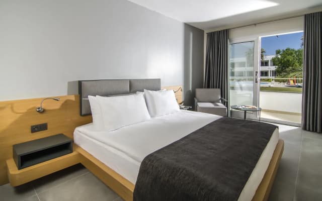 Altin Yunus Apart Beach Plus