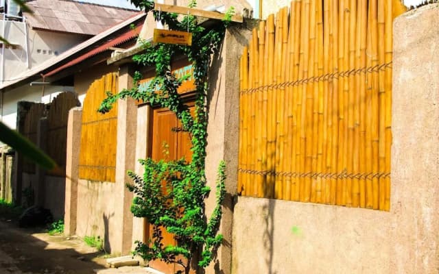 Mandalika Cottage