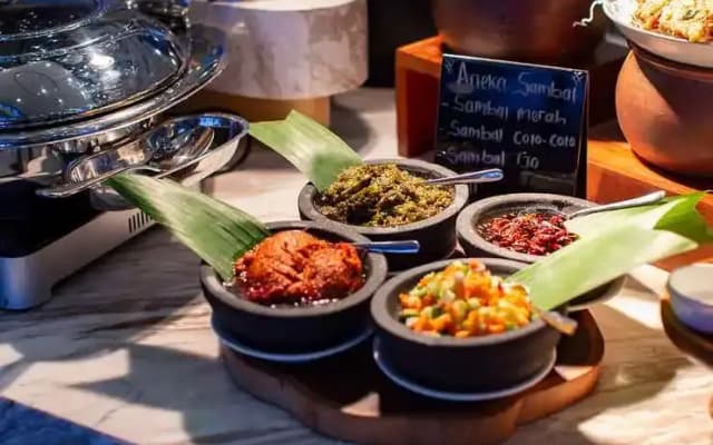 THE 1O1 Jakarta Airport CBC
