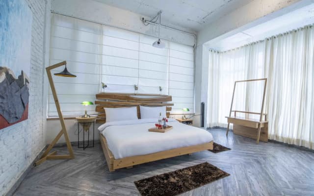 Seclude Ramgarh, Cliff's Edge