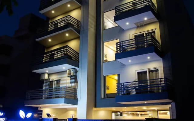 Residences By Hotel Limon