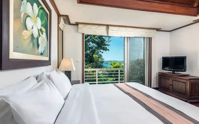 Villa Mauao - Luxury Villa in Katamanda Estate, Kata, Phuket